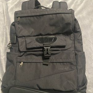 Tigernu backpack with charger NWT